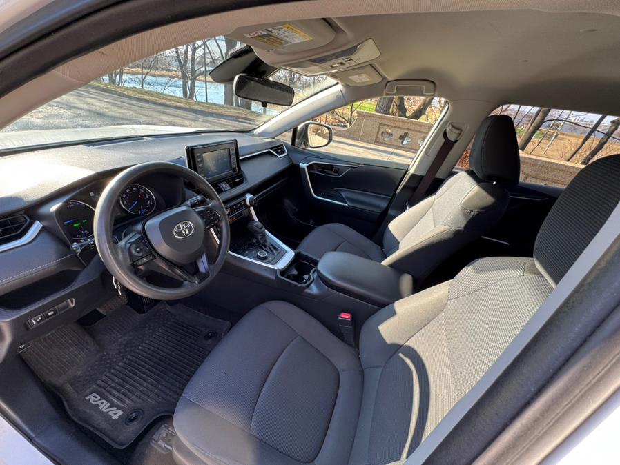 2019 Toyota RAV4 Hybrid LE AWD (Natl), available for sale in Jersey City, New Jersey | Zettes Auto Mall. Jersey City, New Jersey 2019 Toyota RAV4 Hybrid LE AWD (Natl), available for sale in Jersey City, New Jersey | Zettes Auto Mall. Jersey City, New Jersey