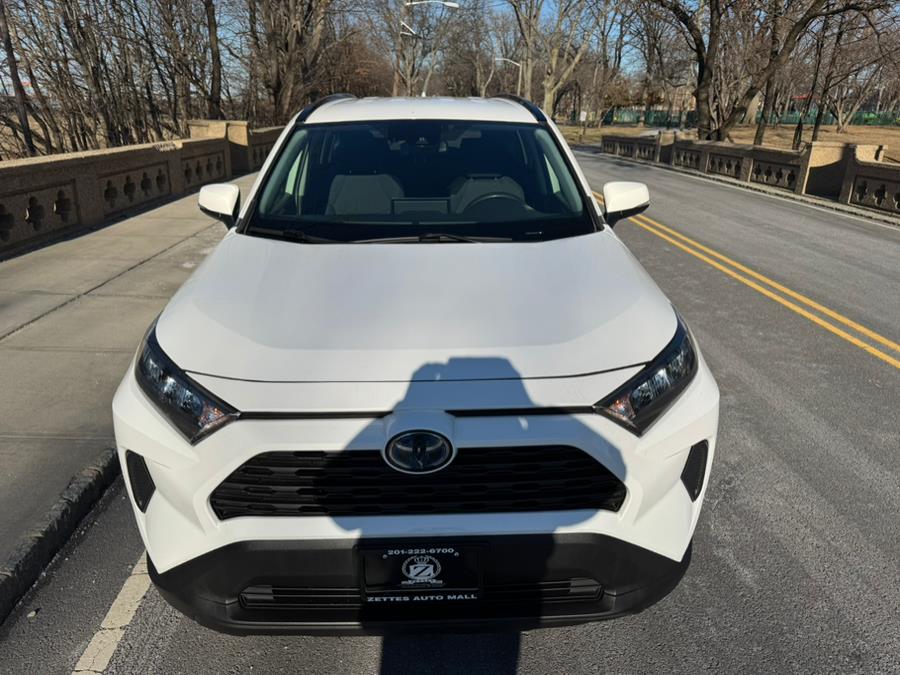 2019 Toyota RAV4 Hybrid LE AWD (Natl), available for sale in Jersey City, New Jersey | Zettes Auto Mall. Jersey City, New Jersey 2019 Toyota RAV4 Hybrid LE AWD (Natl), available for sale in Jersey City, New Jersey | Zettes Auto Mall. Jersey City, New Jersey