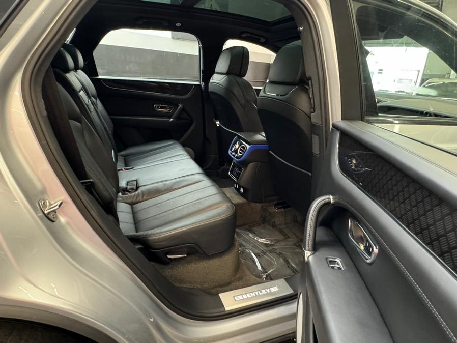 2020 Bentley Bentayga Design Edition AWD, available for sale in North Miami, Florida | Bal Harbour Motor Group. North Miami, Florida 2020 Bentley Bentayga Design Edition AWD, available for sale in North Miami, Florida | Bal Harbour Motor Group. North Miami, Florida
