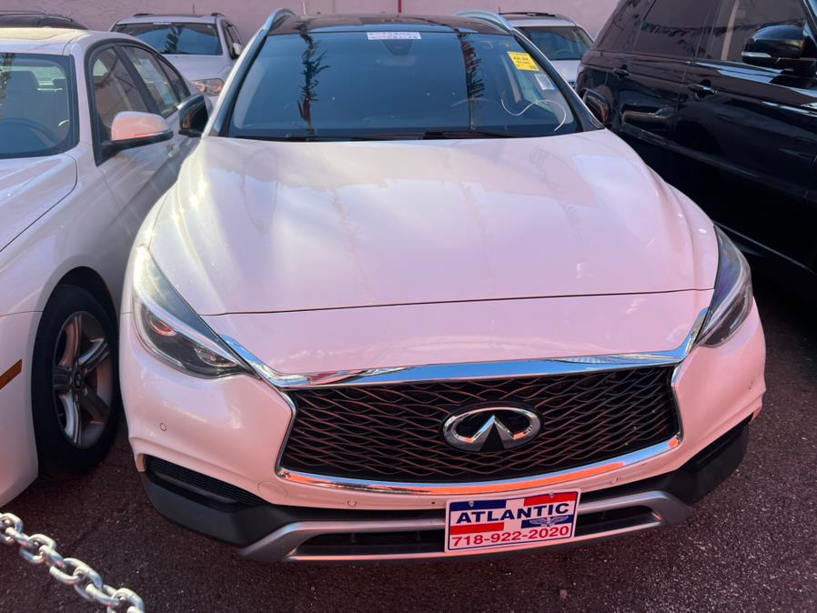 Used 2018 INFINITI QX30 in Brooklyn, New York | Atlantic Used Car Sales. Brooklyn, New York