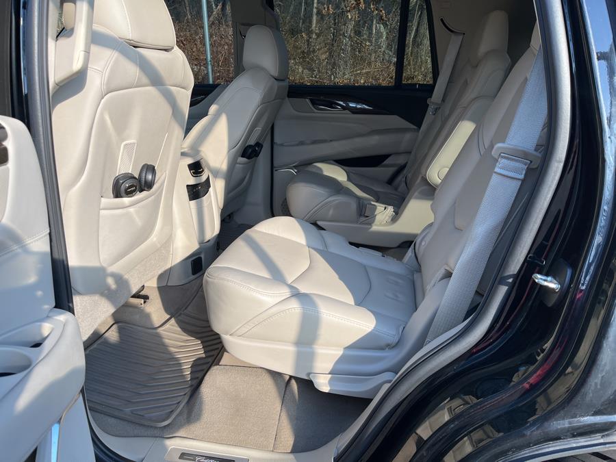 2018 Cadillac Escalade 4WD 4dr Luxury, available for sale in Old Saybrook, Connecticut | Saybrook Auto Barn. Old Saybrook, Connecticut 2018 Cadillac Escalade 4WD 4dr Luxury, available for sale in Old Saybrook, Connecticut | Saybrook Auto Barn. Old Saybrook, Connecticut