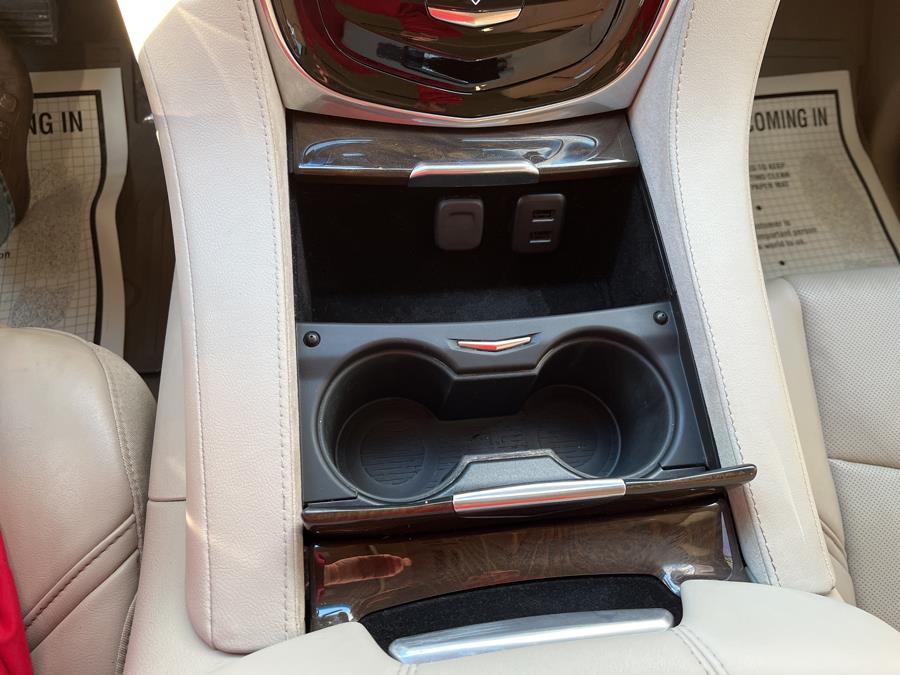 2018 Cadillac Escalade 4WD 4dr Luxury, available for sale in Old Saybrook, Connecticut | Saybrook Auto Barn. Old Saybrook, Connecticut 2018 Cadillac Escalade 4WD 4dr Luxury, available for sale in Old Saybrook, Connecticut | Saybrook Auto Barn. Old Saybrook, Connecticut