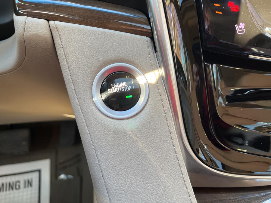 2018 Cadillac Escalade 4WD 4dr Luxury, available for sale in Old Saybrook, Connecticut | Saybrook Auto Barn. Old Saybrook, Connecticut 2018 Cadillac Escalade 4WD 4dr Luxury, available for sale in Old Saybrook, Connecticut | Saybrook Auto Barn. Old Saybrook, Connecticut