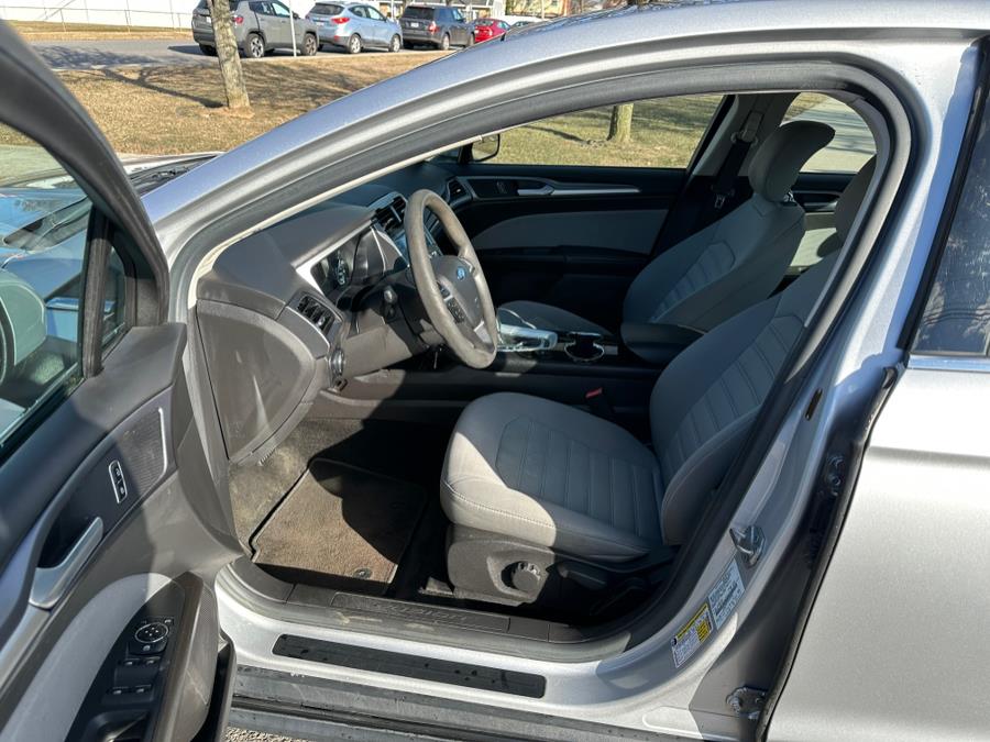 2014 Ford Fusion 4dr Sdn S FWD, available for sale in Copiague, New York | Great Deal Motors. Copiague, New York 2014 Ford Fusion 4dr Sdn S FWD, available for sale in Copiague, New York | Great Deal Motors. Copiague, New York