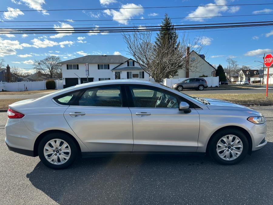 2014 Ford Fusion 4dr Sdn S FWD, available for sale in Copiague, New York | Great Deal Motors. Copiague, New York 2014 Ford Fusion 4dr Sdn S FWD, available for sale in Copiague, New York | Great Deal Motors. Copiague, New York