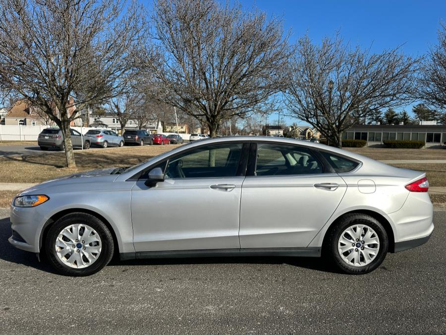 2014 Ford Fusion 4dr Sdn S FWD, available for sale in Copiague, New York | Great Deal Motors. Copiague, New York 2014 Ford Fusion 4dr Sdn S FWD, available for sale in Copiague, New York | Great Deal Motors. Copiague, New York