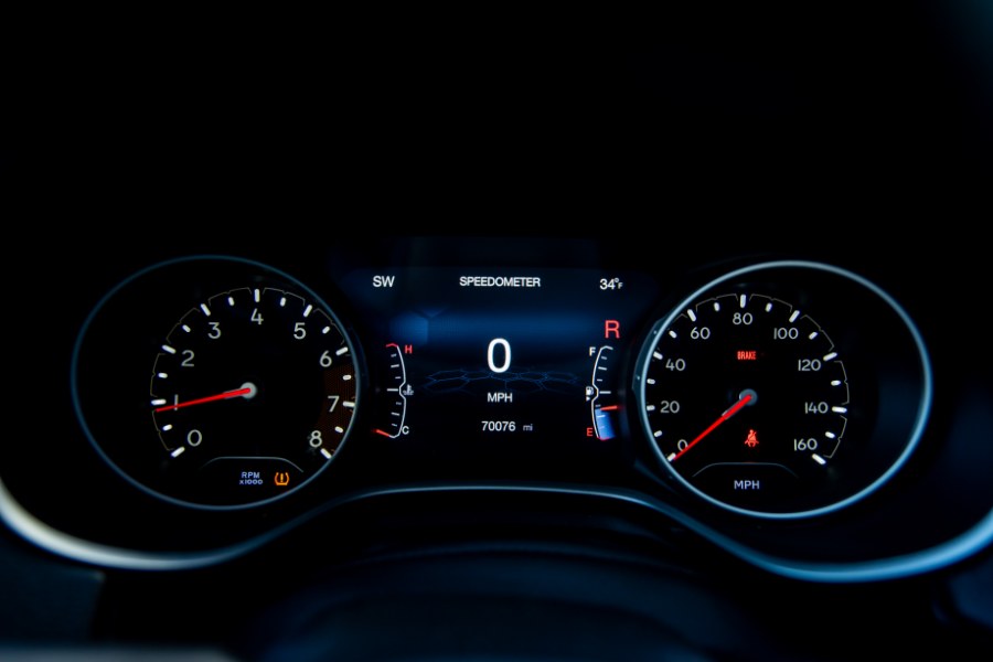 2018 Jeep Compass Limited 4x4, available for sale in Newark, New Jersey | Champion Of Newark. Newark, New Jersey 2018 Jeep Compass Limited 4x4, available for sale in Newark, New Jersey | Champion Of Newark. Newark, New Jersey