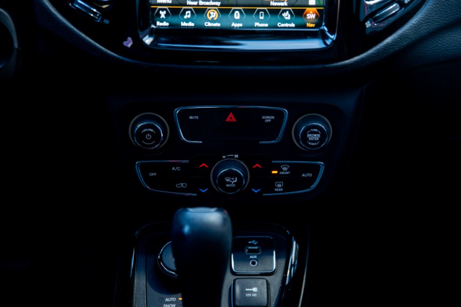 2018 Jeep Compass Limited 4x4, available for sale in Newark, New Jersey | Champion Of Newark. Newark, New Jersey 2018 Jeep Compass Limited 4x4, available for sale in Newark, New Jersey | Champion Of Newark. Newark, New Jersey