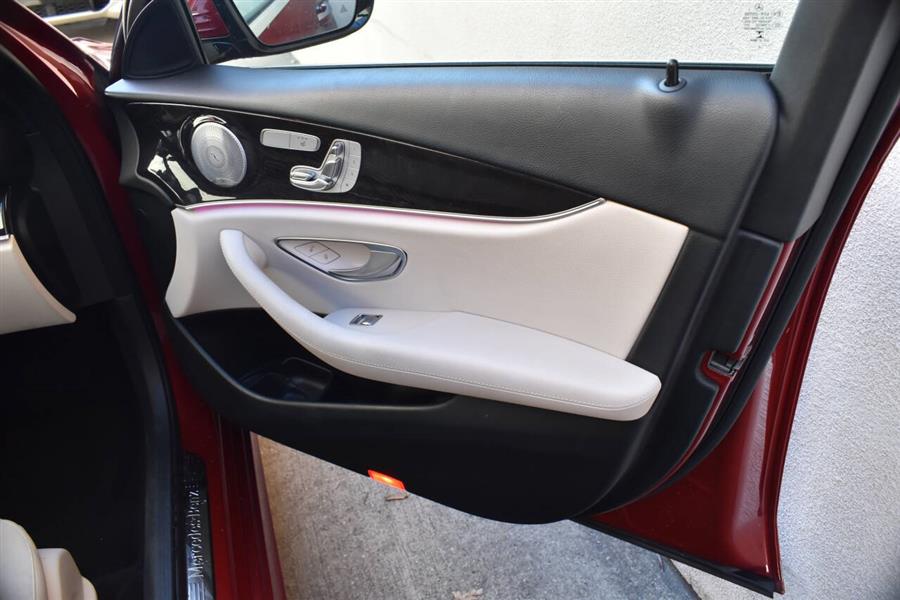 2019 Mercedes-benz E-class E 300 4dr Sedan, available for sale in Great Neck, New York | Camy Cars. Great Neck, New York 2019 Mercedes-benz E-class E 300 4dr Sedan, available for sale in Great Neck, New York | Camy Cars. Great Neck, New York