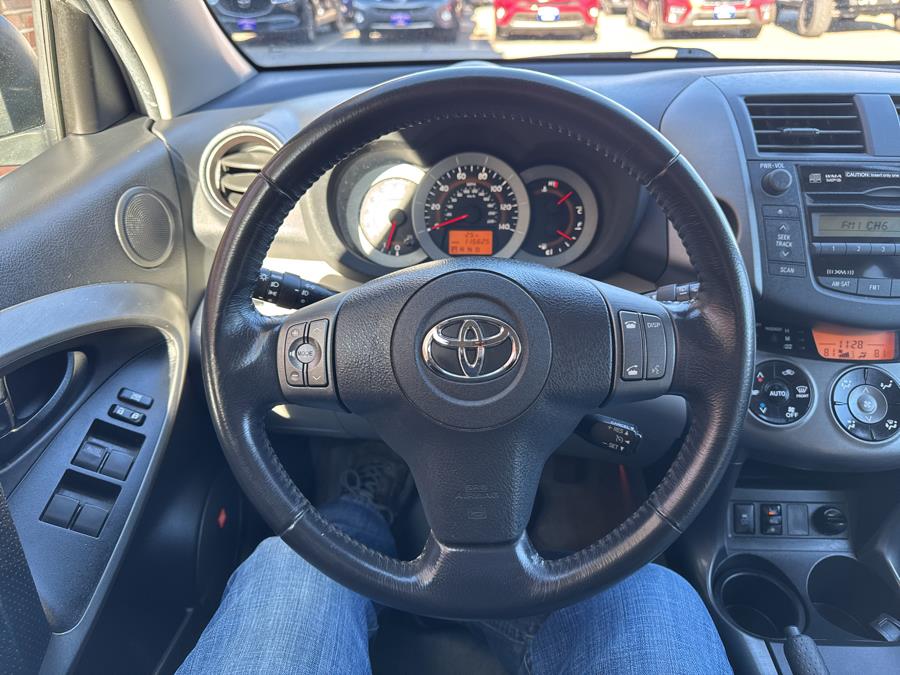 2009 Toyota RAV4 4WD 4dr Limited, available for sale in Waterbury, Connecticut | National Auto Brokers, Inc.. Waterbury, Connecticut 2009 Toyota RAV4 4WD 4dr Limited, available for sale in Waterbury, Connecticut | National Auto Brokers, Inc.. Waterbury, Connecticut
