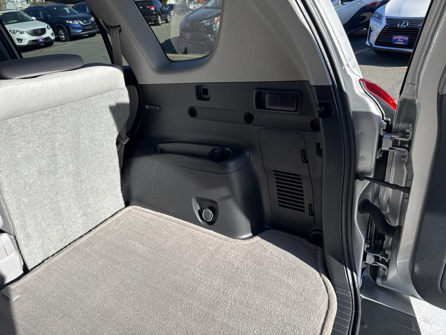 2009 Toyota RAV4 4WD 4dr Limited, available for sale in Waterbury, Connecticut | National Auto Brokers, Inc.. Waterbury, Connecticut 2009 Toyota RAV4 4WD 4dr Limited, available for sale in Waterbury, Connecticut | National Auto Brokers, Inc.. Waterbury, Connecticut