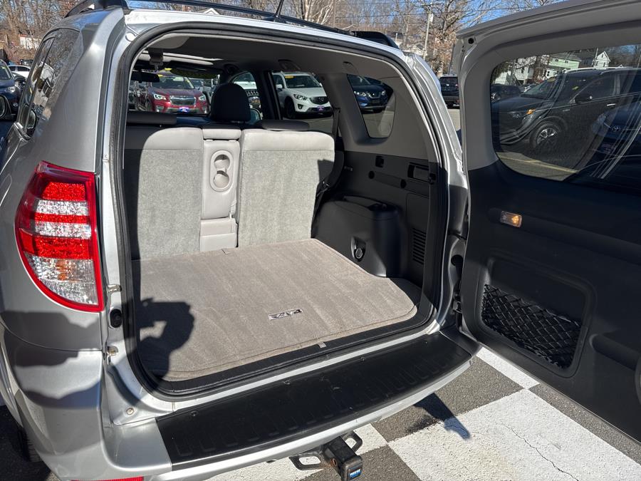 2009 Toyota RAV4 4WD 4dr Limited, available for sale in Waterbury, Connecticut | National Auto Brokers, Inc.. Waterbury, Connecticut 2009 Toyota RAV4 4WD 4dr Limited, available for sale in Waterbury, Connecticut | National Auto Brokers, Inc.. Waterbury, Connecticut