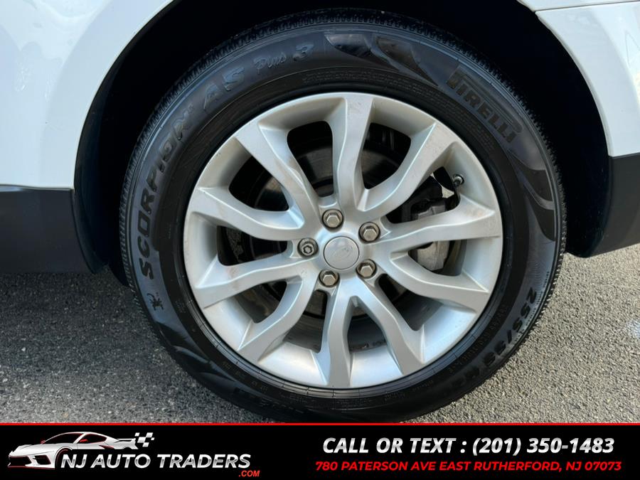 2016 Land Rover Range Rover Sport 4WD 4dr V6 HSE, available for sale in East Rutherford, New Jersey | NJ Auto Traders. East Rutherford, New Jersey 2016 Land Rover Range Rover Sport 4WD 4dr V6 HSE, available for sale in East Rutherford, New Jersey | NJ Auto Traders. East Rutherford, New Jersey