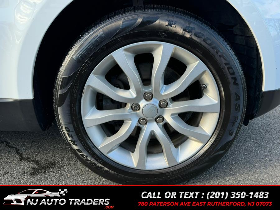 2016 Land Rover Range Rover Sport 4WD 4dr V6 HSE, available for sale in East Rutherford, New Jersey | NJ Auto Traders. East Rutherford, New Jersey 2016 Land Rover Range Rover Sport 4WD 4dr V6 HSE, available for sale in East Rutherford, New Jersey | NJ Auto Traders. East Rutherford, New Jersey