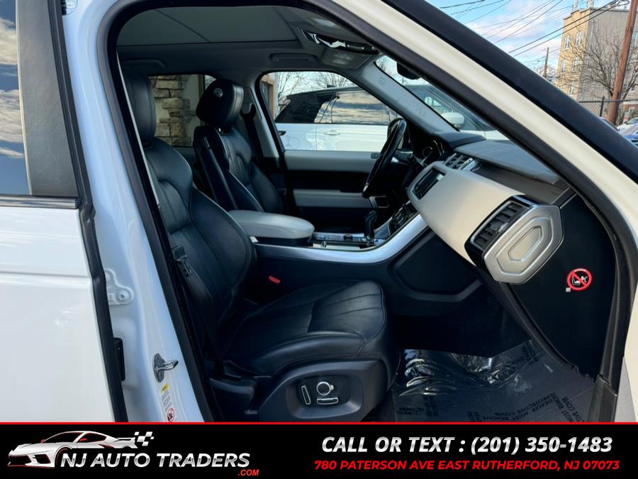 2016 Land Rover Range Rover Sport 4WD 4dr V6 HSE, available for sale in East Rutherford, New Jersey | NJ Auto Traders. East Rutherford, New Jersey 2016 Land Rover Range Rover Sport 4WD 4dr V6 HSE, available for sale in East Rutherford, New Jersey | NJ Auto Traders. East Rutherford, New Jersey