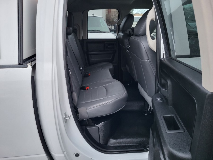 2019 Ram 1500 Classic LONG BED W CAP Tradesman 4x2 / CAP, available for sale in COPIAGUE, New York | Warwick Auto Sales Inc. COPIAGUE, New York 2019 Ram 1500 Classic LONG BED W CAP Tradesman 4x2 / CAP, available for sale in COPIAGUE, New York | Warwick Auto Sales Inc. COPIAGUE, New York