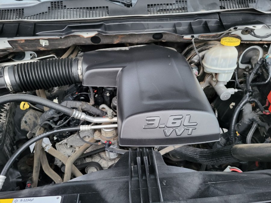 2019 Ram 1500 Classic LONG BED W CAP Tradesman 4x2 / CAP, available for sale in COPIAGUE, New York | Warwick Auto Sales Inc. COPIAGUE, New York 2019 Ram 1500 Classic LONG BED W CAP Tradesman 4x2 / CAP, available for sale in COPIAGUE, New York | Warwick Auto Sales Inc. COPIAGUE, New York