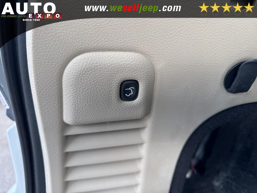 2014 Jeep Grand Cherokee 4WD 4dr Limited, available for sale in Huntington, New York | Auto Expo. Huntington, New York 2014 Jeep Grand Cherokee 4WD 4dr Limited, available for sale in Huntington, New York | Auto Expo. Huntington, New York