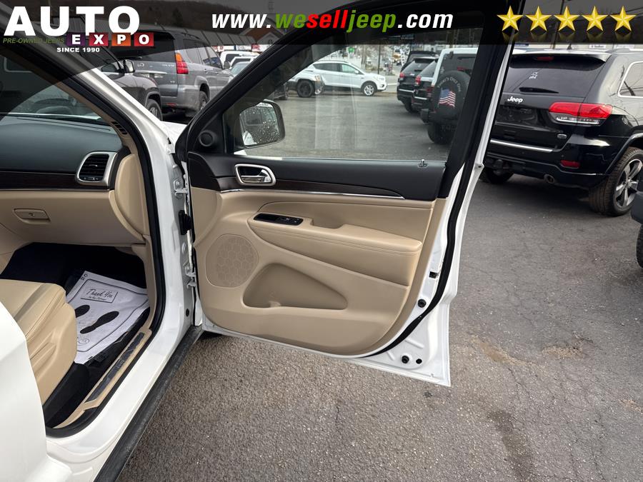 2014 Jeep Grand Cherokee 4WD 4dr Limited, available for sale in Huntington, New York | Auto Expo. Huntington, New York 2014 Jeep Grand Cherokee 4WD 4dr Limited, available for sale in Huntington, New York | Auto Expo. Huntington, New York
