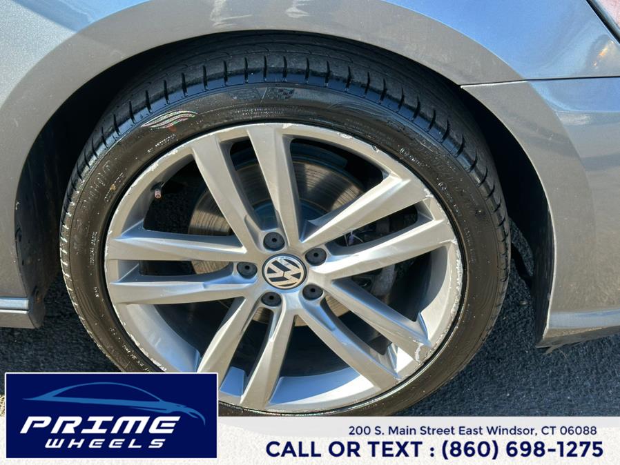 2016 Volkswagen Passat 4dr Sdn 1.8T Auto R-Line PZEV, available for sale in East Windsor, Connecticut | Prime Wheels. East Windsor, Connecticut 2016 Volkswagen Passat 4dr Sdn 1.8T Auto R-Line PZEV, available for sale in East Windsor, Connecticut | Prime Wheels. East Windsor, Connecticut