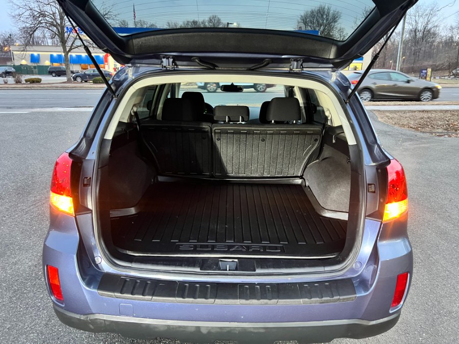 2014 Subaru Outback 4dr Wgn H4 Auto 2.5i Premium, available for sale in Hartford , Connecticut | Ledyard Auto Sale LLC. Hartford , Connecticut 2014 Subaru Outback 4dr Wgn H4 Auto 2.5i Premium, available for sale in Hartford , Connecticut | Ledyard Auto Sale LLC. Hartford , Connecticut