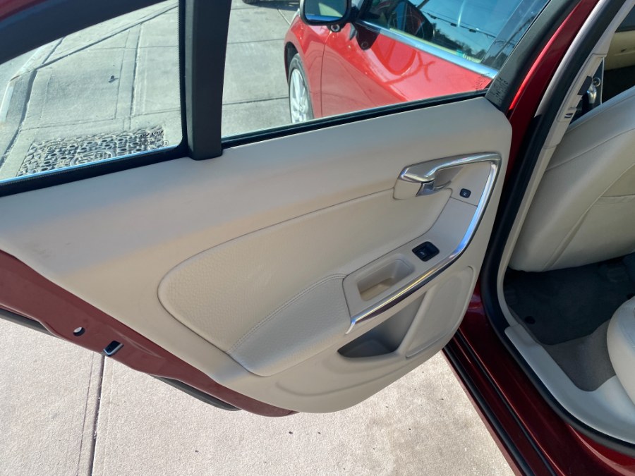 2013 Volvo S60 4dr Sdn T5 AWD, available for sale in Middle Village, New York | Middle Village Motors . Middle Village, New York 2013 Volvo S60 4dr Sdn T5 AWD, available for sale in Middle Village, New York | Middle Village Motors . Middle Village, New York