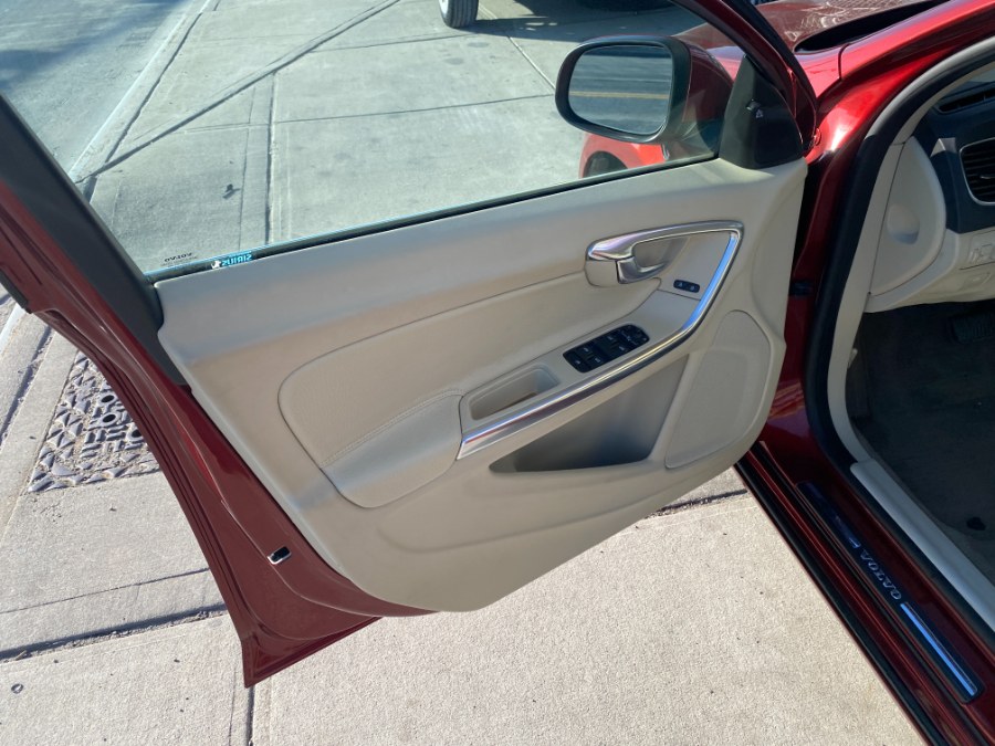 2013 Volvo S60 4dr Sdn T5 AWD, available for sale in Middle Village, New York | Middle Village Motors . Middle Village, New York 2013 Volvo S60 4dr Sdn T5 AWD, available for sale in Middle Village, New York | Middle Village Motors . Middle Village, New York