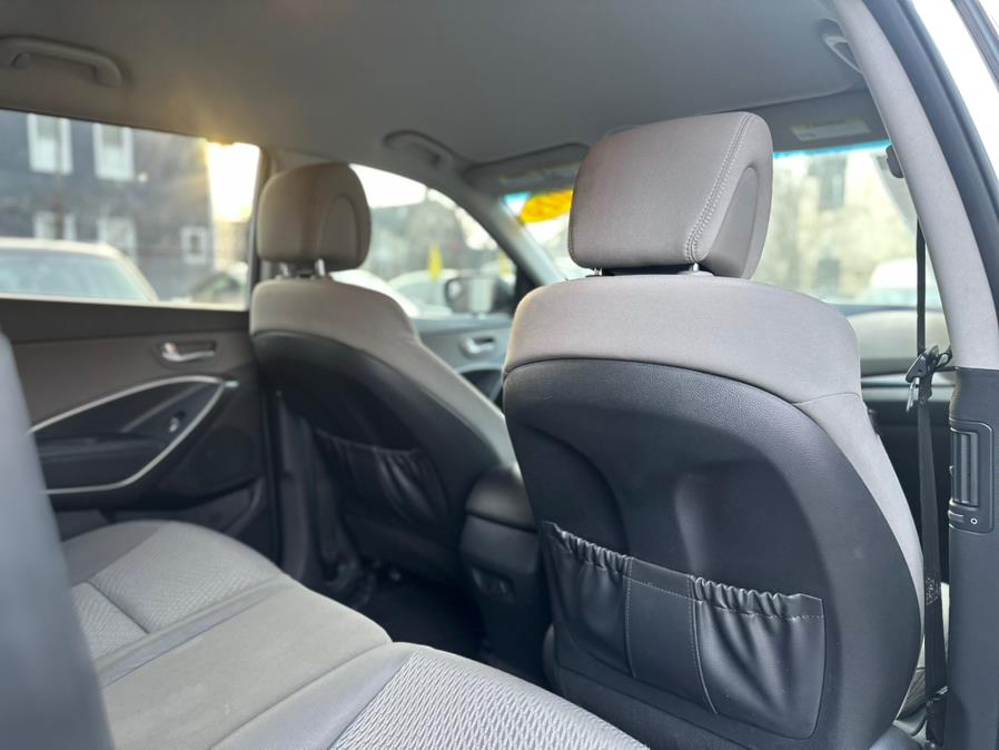 2019 Hyundai Santa Fe Xl SE AWD 4dr Crossover, available for sale in Irvington, New Jersey | Best Cars R Us. Irvington, New Jersey 2019 Hyundai Santa Fe Xl SE AWD 4dr Crossover, available for sale in Irvington, New Jersey | Best Cars R Us. Irvington, New Jersey