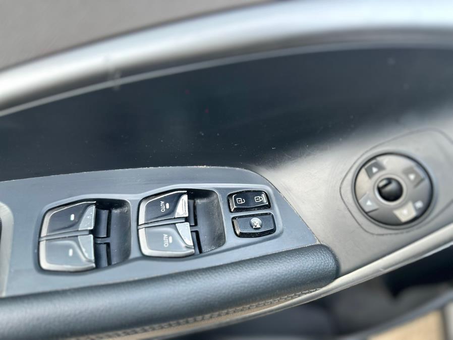 2019 Hyundai Santa Fe Xl SE AWD 4dr Crossover, available for sale in Irvington, New Jersey | Best Cars R Us. Irvington, New Jersey 2019 Hyundai Santa Fe Xl SE AWD 4dr Crossover, available for sale in Irvington, New Jersey | Best Cars R Us. Irvington, New Jersey