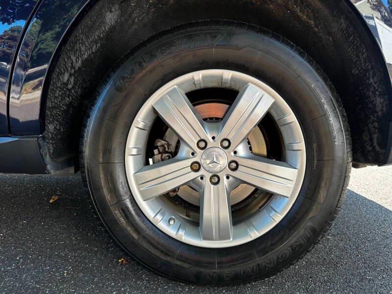 2008 Mercedes-benz Gl-class GL 450 4MATIC AWD 4dr SUV, available for sale in Hempstead, New York | VIP Auto Credit Express. Hempstead, New York 2008 Mercedes-benz Gl-class GL 450 4MATIC AWD 4dr SUV, available for sale in Hempstead, New York | VIP Auto Credit Express. Hempstead, New York