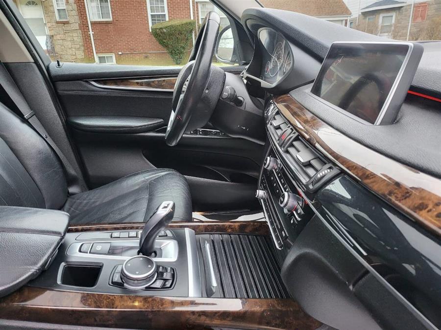 2015 BMW X5 xDrive35i AWD 4dr SUV, available for sale in Hempstead, New York | VIP Auto Credit Express. Hempstead, New York 2015 BMW X5 xDrive35i AWD 4dr SUV, available for sale in Hempstead, New York | VIP Auto Credit Express. Hempstead, New York