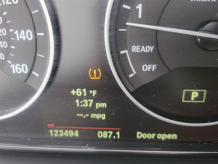 2014 BMW 4 Series 428i xDrive AWD 2dr Convertible SULEV, available for sale in Hempstead, New York | VIP Auto Credit Express. Hempstead, New York 2014 BMW 4 Series 428i xDrive AWD 2dr Convertible SULEV, available for sale in Hempstead, New York | VIP Auto Credit Express. Hempstead, New York