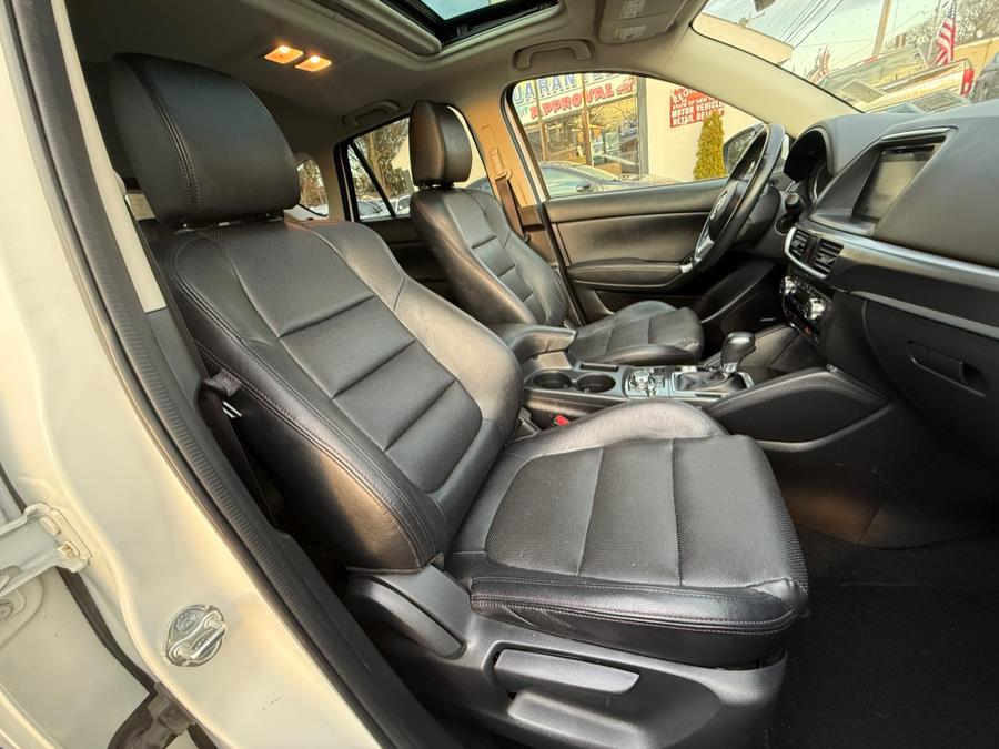 2016 Mazda CX-5 AWD 4dr Auto Grand Touring, available for sale in Huntington Station, New York | Huntington Auto Mall. Huntington Station, New York 2016 Mazda CX-5 AWD 4dr Auto Grand Touring, available for sale in Huntington Station, New York | Huntington Auto Mall. Huntington Station, New York