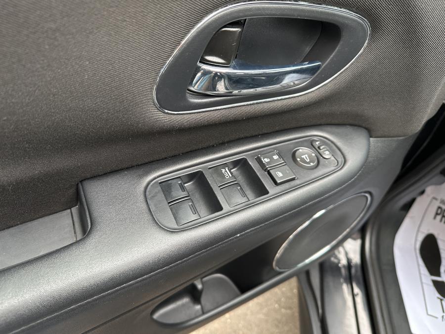 2017 Honda Hr-v EX, available for sale in NEW BRITAIN, Connecticut | Prestige Auto Superstore. NEW BRITAIN, Connecticut 2017 Honda Hr-v EX, available for sale in NEW BRITAIN, Connecticut | Prestige Auto Superstore. NEW BRITAIN, Connecticut