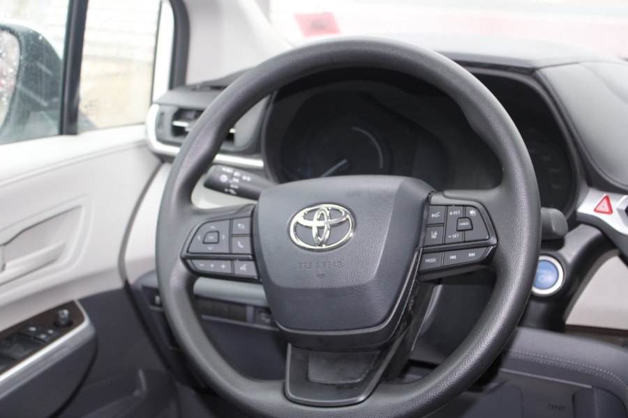 2023 Toyota Sienna LE FWD 8-Passenger (Natl), available for sale in BROOKLYN, New York | Deals on Wheels International Auto. BROOKLYN, New York 2023 Toyota Sienna LE FWD 8-Passenger (Natl), available for sale in BROOKLYN, New York | Deals on Wheels International Auto. BROOKLYN, New York