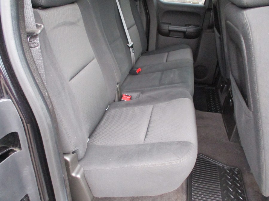 2013 GMC Sierra 1500 4WD Ext Cab 143.5" SLE, available for sale in Suffield, Connecticut | Suffield Auto LLC. Suffield, Connecticut 2013 GMC Sierra 1500 4WD Ext Cab 143.5" SLE, available for sale in Suffield, Connecticut | Suffield Auto LLC. Suffield, Connecticut