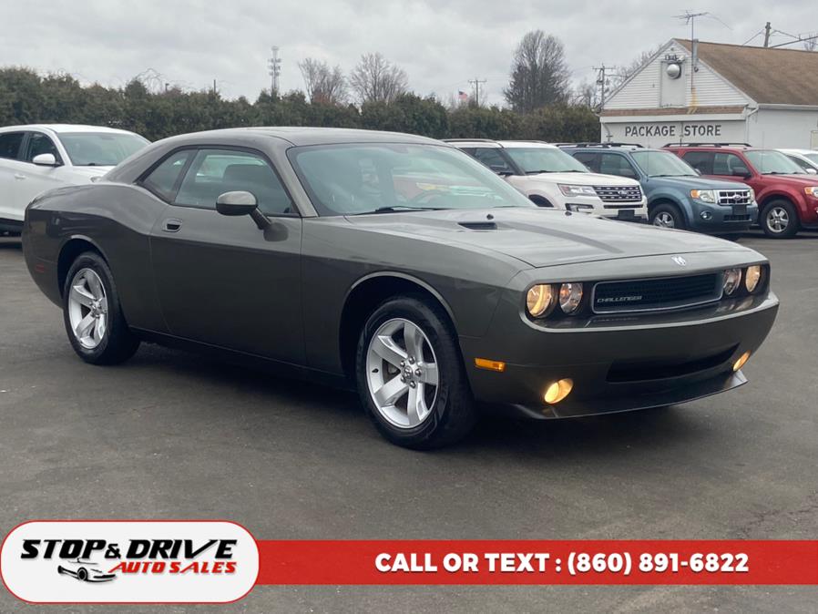 2010 Dodge Challenger 2dr Cpe SE, available for sale in East Windsor, Connecticut | Stop & Drive Auto Sales. East Windsor, Connecticut 2010 Dodge Challenger 2dr Cpe SE, available for sale in East Windsor, Connecticut | Stop & Drive Auto Sales. East Windsor, Connecticut