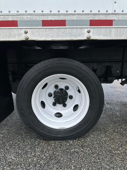 2019 Isuzu NPR-HD 16FT MORGAN BOX WITH MAXON LIFT-GATE, available for sale in Paterson, New Jersey | Speedway Commercial Motors LLC. Paterson, New Jersey 2019 Isuzu NPR-HD 16FT MORGAN BOX WITH MAXON LIFT-GATE, available for sale in Paterson, New Jersey | Speedway Commercial Motors LLC. Paterson, New Jersey