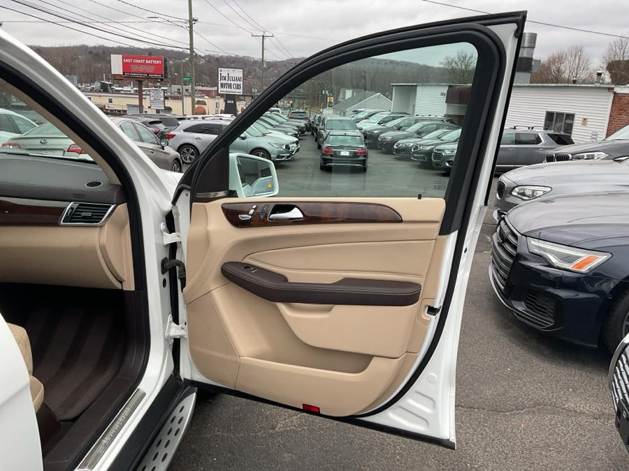2017 Mercedes-Benz GLE GLE 400 4MATIC SUV, available for sale in Waterbury, Connecticut | Jim Juliani Motors. Waterbury, Connecticut 2017 Mercedes-Benz GLE GLE 400 4MATIC SUV, available for sale in Waterbury, Connecticut | Jim Juliani Motors. Waterbury, Connecticut