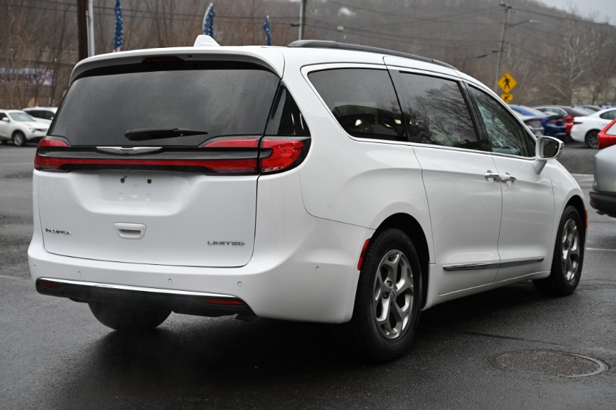 2022 Chrysler Pacifica Limited, available for sale in Waterbury, Connecticut | Highline Car Connection. Waterbury, Connecticut 2022 Chrysler Pacifica Limited, available for sale in Waterbury, Connecticut | Highline Car Connection. Waterbury, Connecticut