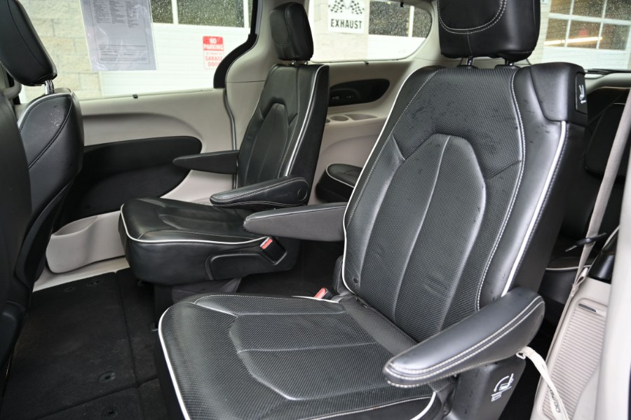 2022 Chrysler Pacifica Limited, available for sale in Waterbury, Connecticut | Highline Car Connection. Waterbury, Connecticut 2022 Chrysler Pacifica Limited, available for sale in Waterbury, Connecticut | Highline Car Connection. Waterbury, Connecticut
