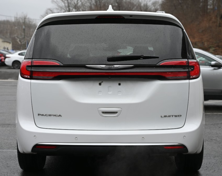 2022 Chrysler Pacifica Limited, available for sale in Waterbury, Connecticut | Highline Car Connection. Waterbury, Connecticut 2022 Chrysler Pacifica Limited, available for sale in Waterbury, Connecticut | Highline Car Connection. Waterbury, Connecticut