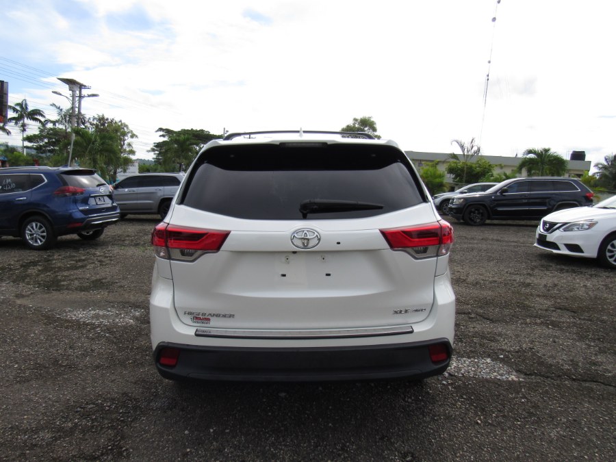 2019 Toyota Highlander XLE V6 AWD (Natl), available for sale in San Francisco de Macoris Rd, Dominican Republic | Hilario Auto Import. San Francisco de Macoris Rd, Dominican Republic 2019 Toyota Highlander XLE V6 AWD (Natl), available for sale in San Francisco de Macoris Rd, Dominican Republic | Hilario Auto Import. San Francisco de Macoris Rd, Dominican Republic