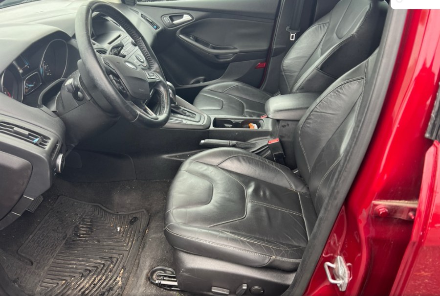 2015 Ford Focus 4dr Sdn SE, available for sale in New Windsor, New York | Prestige Pre-Owned Motors Inc. New Windsor, New York 2015 Ford Focus 4dr Sdn SE, available for sale in New Windsor, New York | Prestige Pre-Owned Motors Inc. New Windsor, New York