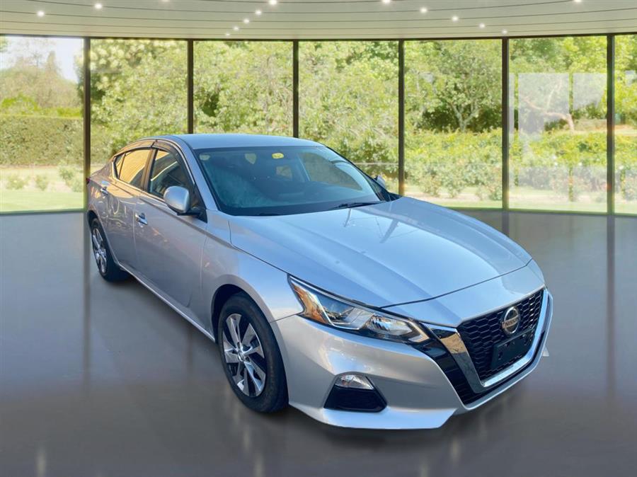 Used 2019 Nissan Altima in Yonkers, New York | Automax of Yonkers LLC.. Yonkers, New York