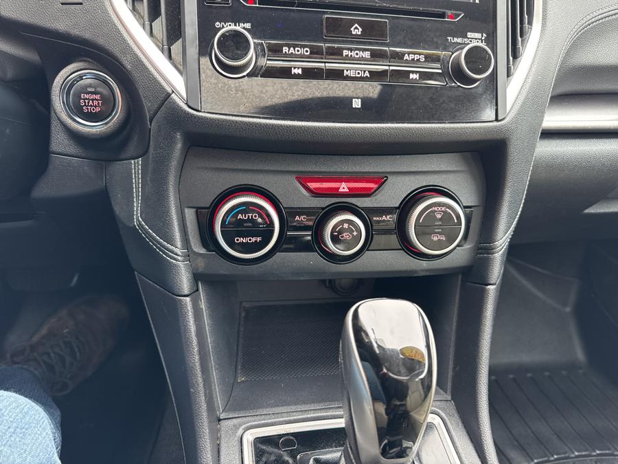 2017 Subaru Impreza 2.0i Limited 5-door CVT, available for sale in Waterbury, Connecticut | National Auto Brokers, Inc.. Waterbury, Connecticut 2017 Subaru Impreza 2.0i Limited 5-door CVT, available for sale in Waterbury, Connecticut | National Auto Brokers, Inc.. Waterbury, Connecticut