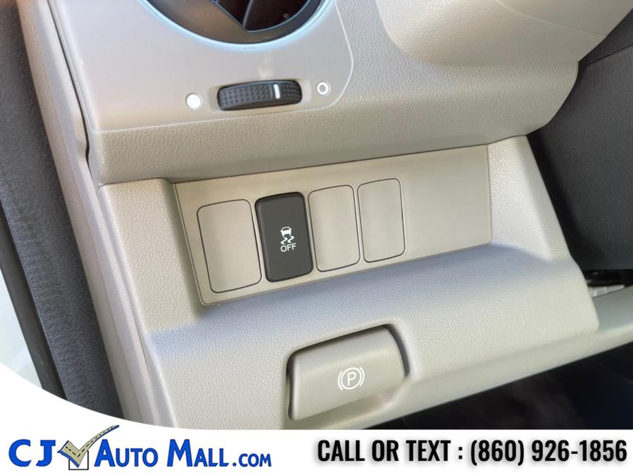 2012 Honda Pilot 4WD 4dr EX, available for sale in Bristol, Connecticut | CJ Auto Mall. Bristol, Connecticut 2012 Honda Pilot 4WD 4dr EX, available for sale in Bristol, Connecticut | CJ Auto Mall. Bristol, Connecticut