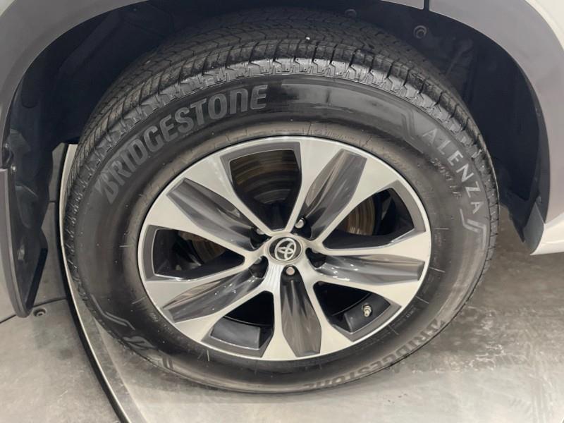 2021 Toyota Highlande Awd XLE, available for sale in Maple Shade, New Jersey | Car Revolution. Maple Shade, New Jersey 2021 Toyota Highlande Awd XLE, available for sale in Maple Shade, New Jersey | Car Revolution. Maple Shade, New Jersey