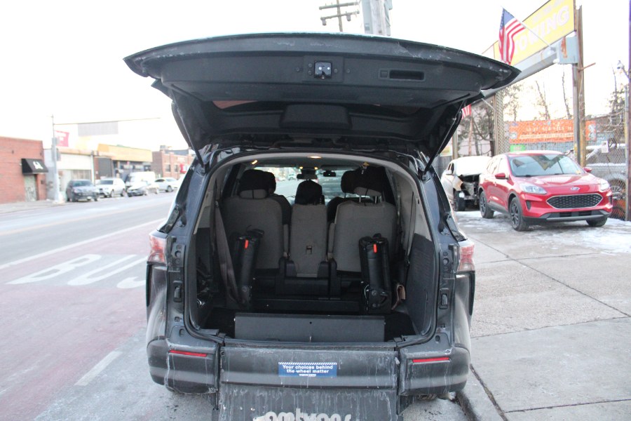 2023 Toyota Sienna LE FWD 8-Passenger (Natl), available for sale in BROOKLYN, New York | Deals on Wheels International Auto. BROOKLYN, New York 2023 Toyota Sienna LE FWD 8-Passenger (Natl), available for sale in BROOKLYN, New York | Deals on Wheels International Auto. BROOKLYN, New York
