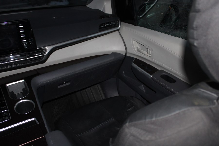 2023 Toyota Sienna LE FWD 8-Passenger (Natl), available for sale in BROOKLYN, New York | Deals on Wheels International Auto. BROOKLYN, New York 2023 Toyota Sienna LE FWD 8-Passenger (Natl), available for sale in BROOKLYN, New York | Deals on Wheels International Auto. BROOKLYN, New York